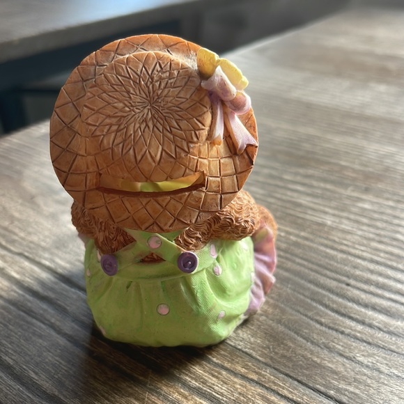 Ceramic bear collective item - Picture 3 of 4